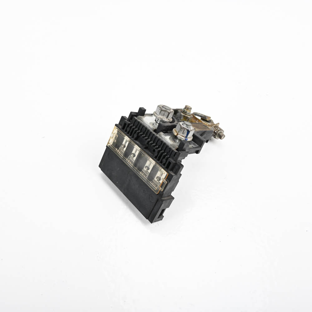 Positive battery clamp suit 03 04 05 06 07 08 Nissan 350z