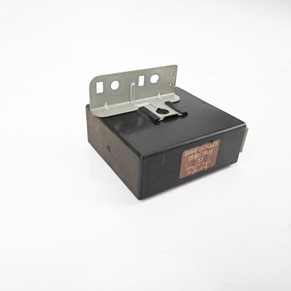 96-98 Nissan Stagea WGC34 A/T Smart Entrance Control Unit 28595-0V015 OEM main image 0