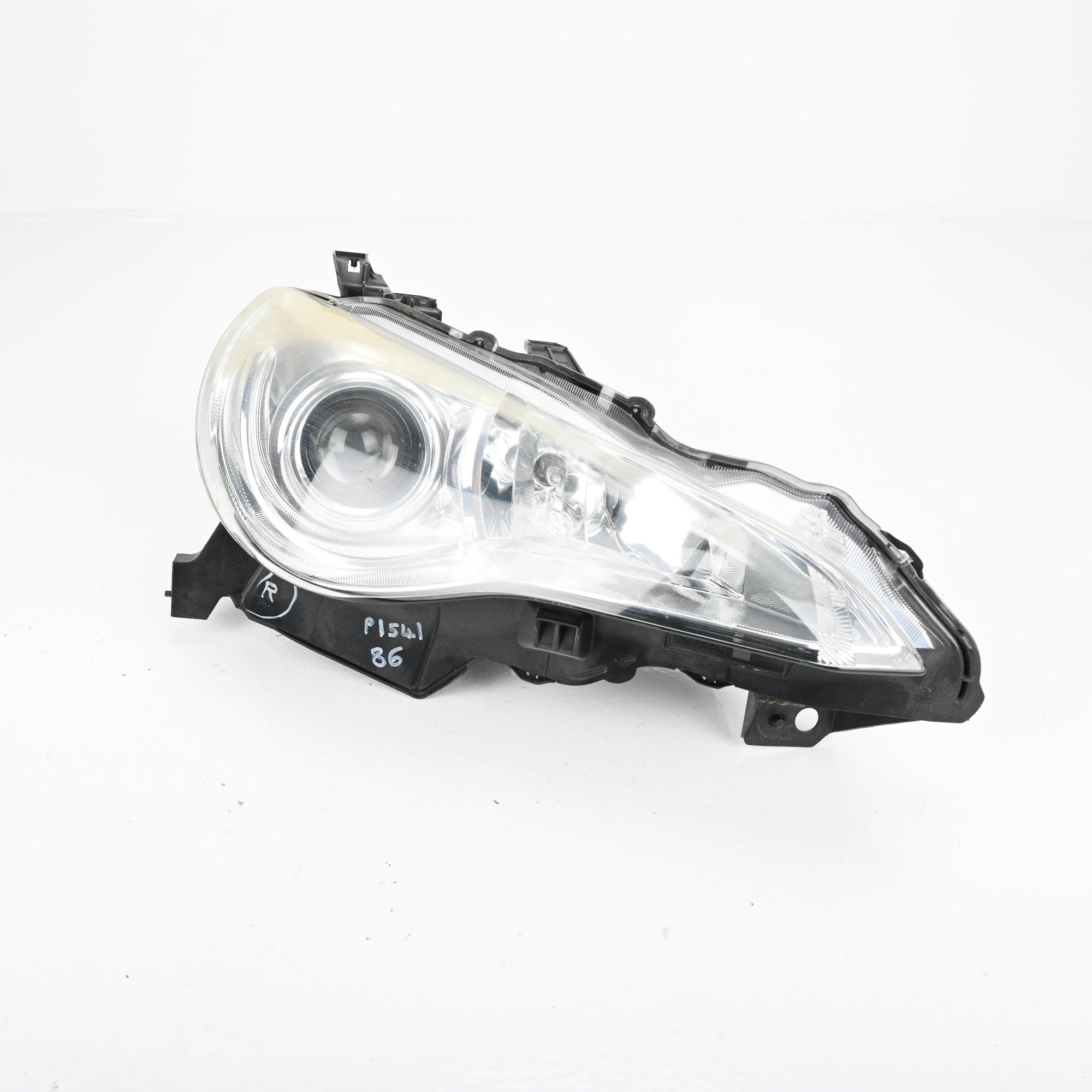 Right headlight suit 2012-2016 Toyota 86 Halogen